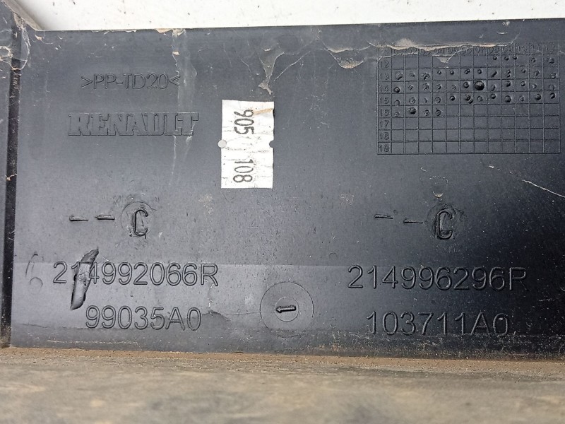 Recambio de calandra delantera de radiador para renault clio iv (bh_) 0.9 tce 90 referencia OEM IAM   