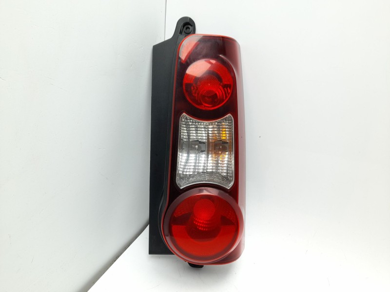 Recambio de piloto trasero derecho para citroën berlingo furgoneta/monovolumen (b9) 1.6 hdi / bluehdi 75 referencia OEM IAM  967