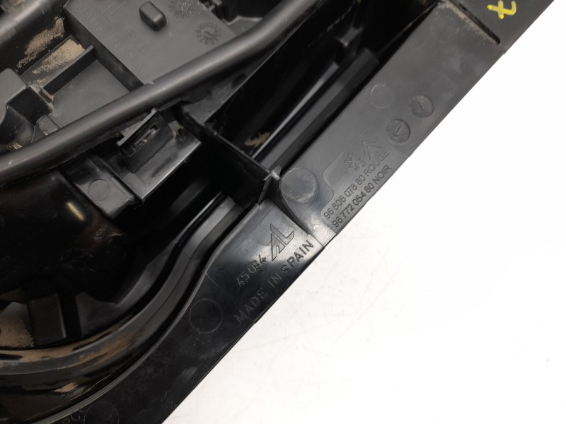 Recambio de piloto trasero derecho para citroën berlingo furgoneta/monovolumen (b9) 1.6 hdi / bluehdi 75 referencia OEM IAM  967