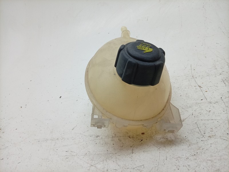 Recambio de deposito expansion para renault clio iv (bh_) 0.9 tce 90 referencia OEM IAM  217107259R 