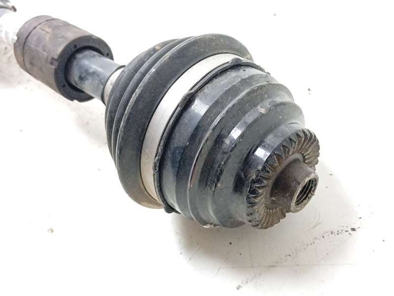 Recambio de transmision delantera derecha para bmw serie 1 lim. (f40) 120i referencia OEM IAM  31605A2E048 