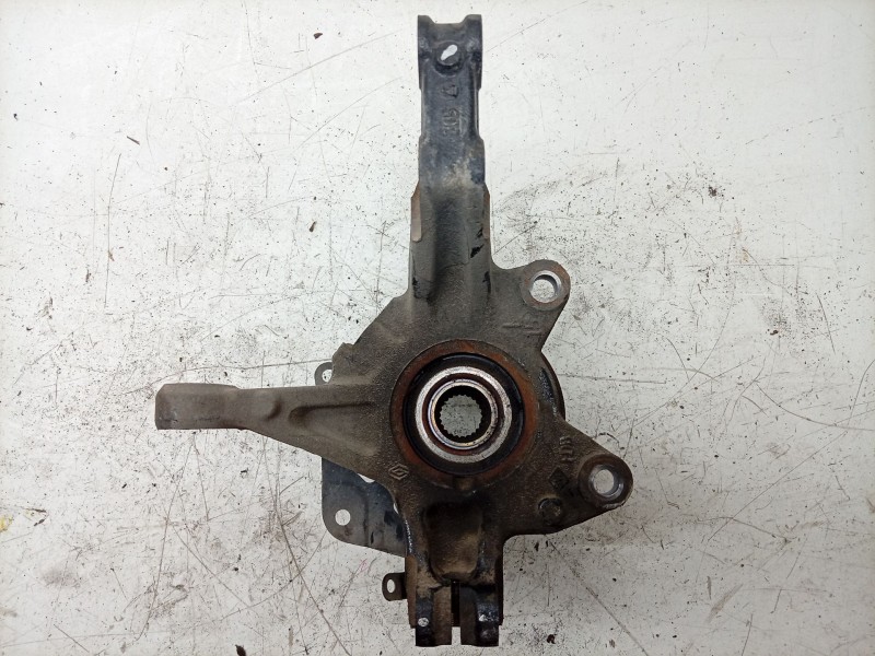 Recambio de mangueta delantera izquierda para renault clio iv (bh_) 0.9 tce 90 referencia OEM IAM  400156124R 