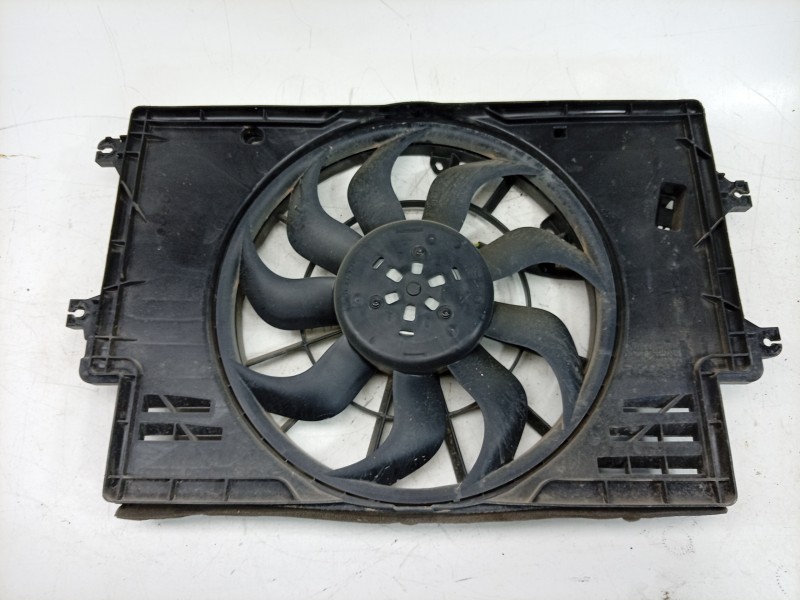 Recambio de electroventilador para hyundai kona maxx 2wd referencia OEM IAM  25380BE001 
