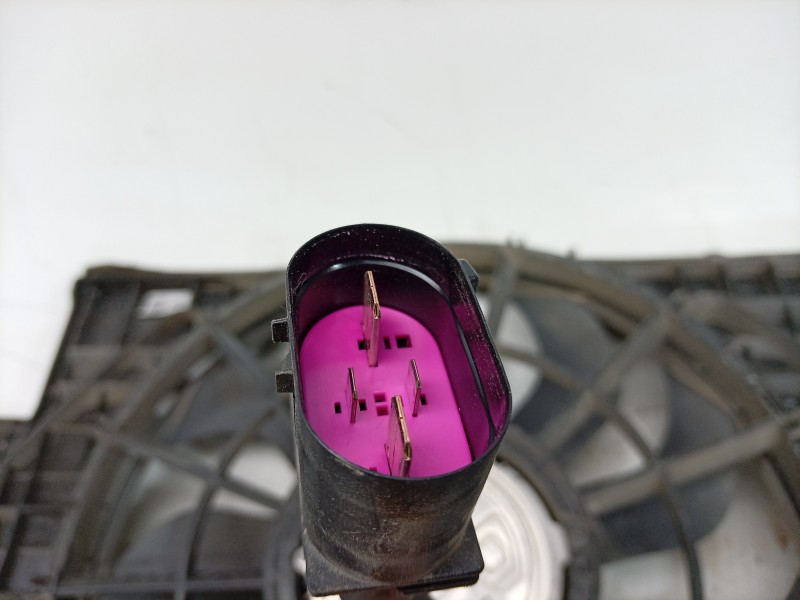 Recambio de electroventilador para hyundai kona maxx 2wd referencia OEM IAM  25380BE001 