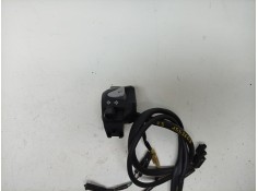 Recambio de piña luces izquierda para honda pcx 125 referencia OEM IAM  35200K1YD12  2