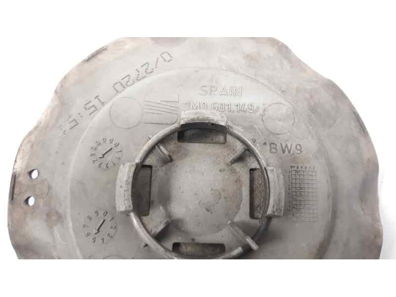 Recambio de tapacubos para seat leon (1m1) 1.6 referencia OEM IAM 1M0601149J  