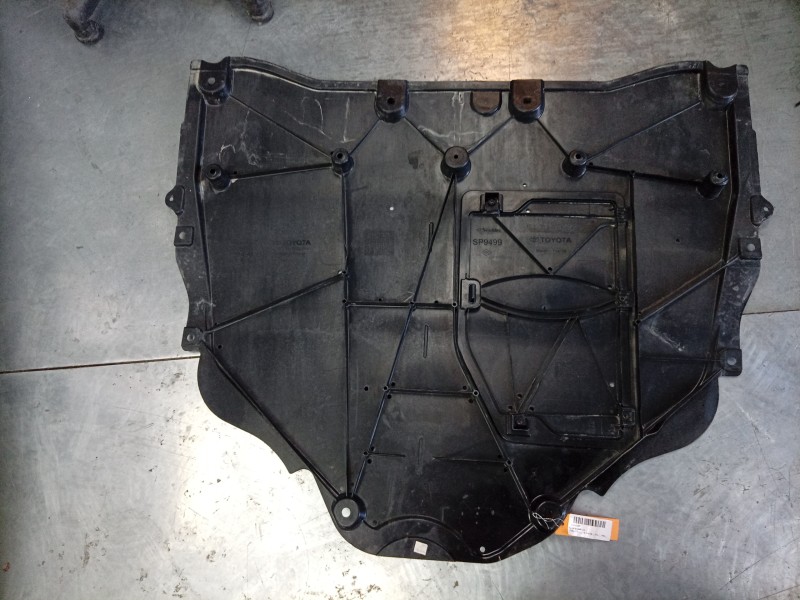 Recambio de cubrecarter para toyota yaris (_p21_, _pa1_, _ph1_) 1.5 hybrid (mxph11) referencia OEM IAM  51410K0050 