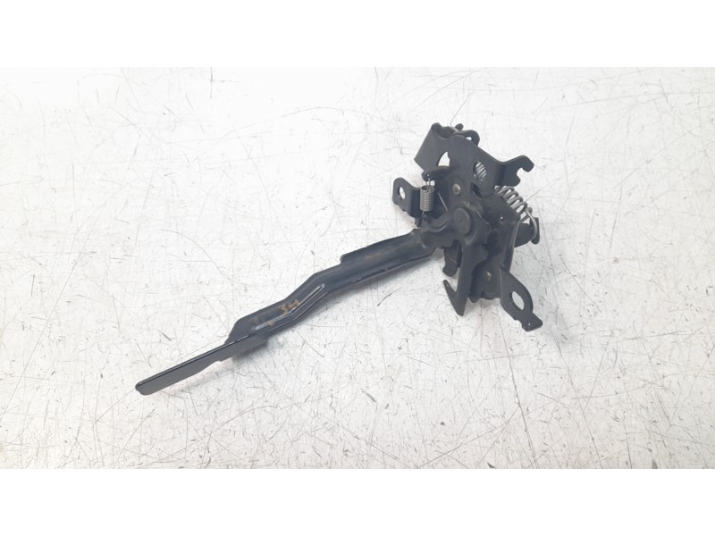 Recambio de cerradura capo para toyota rav4 referencia OEM IAM 5351042110  