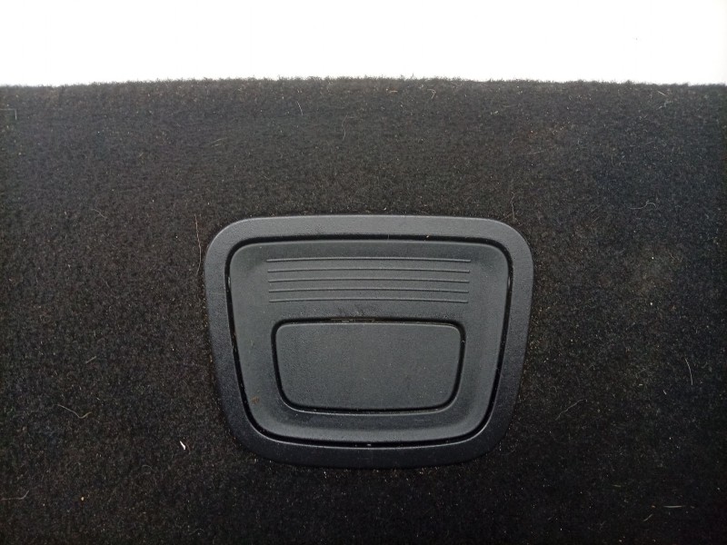 Recambio de alfombra maletero para mercedes-benz clase gla (x156) gla 200 cdi / d (156.908) referencia OEM IAM  A15668000429E07 