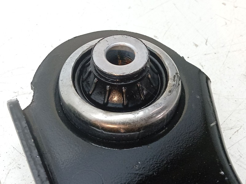 Recambio de brazo suspension inferior delantero izquierdo para renault clio iv (bh_) 0.9 tce 90 referencia OEM IAM  545052354R 