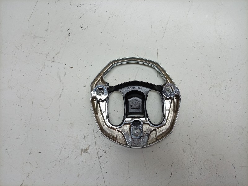 Recambio de moldura para honda pcx 125 referencia OEM IAM  53207K1ZJ100 