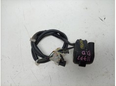 Recambio de piña luces derecha para honda pcx 125 referencia OEM IAM  35160K1ZJ12  2