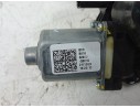 ELEVALUNAS DELANTERO DERECHO 82404Q0010 