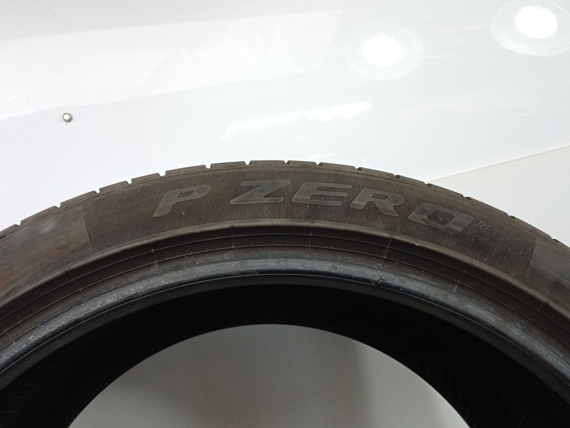 Recambio de neumatico para maserati ghibli iii (m157) 3.0 s q4 referencia OEM IAM  2853520 