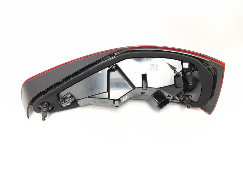 Recambio de piloto trasero derecho para audi q3 (8ub, 8ug) 1.4 tsi referencia OEM IAM  8U0945094N 
