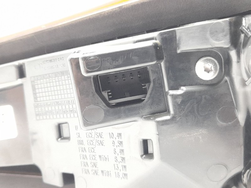 Recambio de piloto trasero izquierdo para audi q3 (8ub, 8ug) 1.4 tsi referencia OEM IAM  8U0945093T 