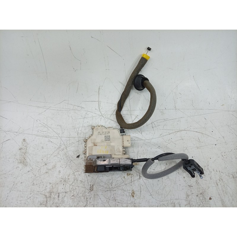 Recambio de cerradura puerta delantera derecha para audi a3 sportback (8va) attraction referencia OEM IAM  8X1837016C EZCAU108/1