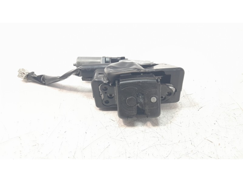 Recambio de cerradura maletero / porton para toyota rav4 referencia OEM IAM 6935042060 1638000790 
