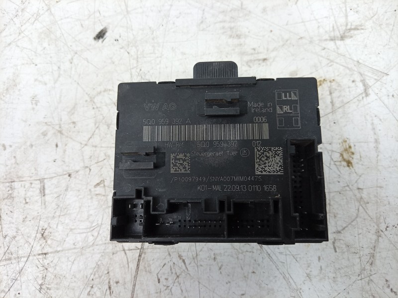 Recambio de modulo confort para audi a3 sportback (8va) attraction referencia OEM IAM  5Q0959392 