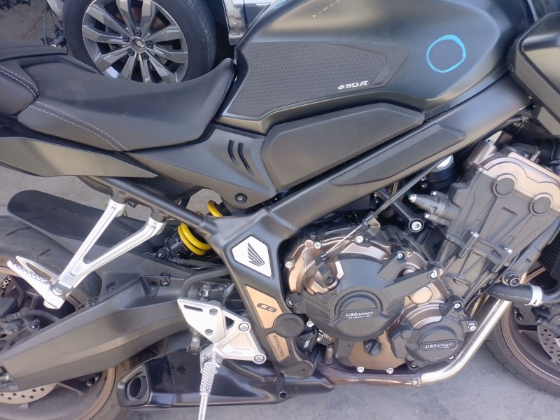 Recambio de deposito expansion para honda cb (501cc - ) cb 650 r (rh08, rh02) referencia OEM IAM   