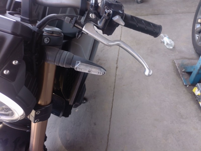 Recambio de piloto delantero izquierdo para honda cb (501cc - ) cb 650 r (rh08, rh02) referencia OEM IAM   