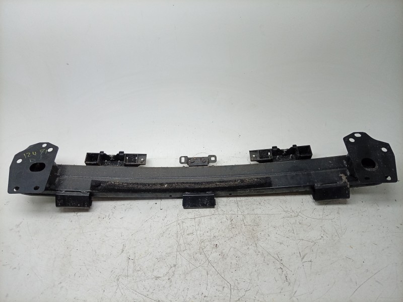 Recambio de refuerzo paragolpes delantero para renault 4 e-tech 120 referencia OEM IAM  625020096R 