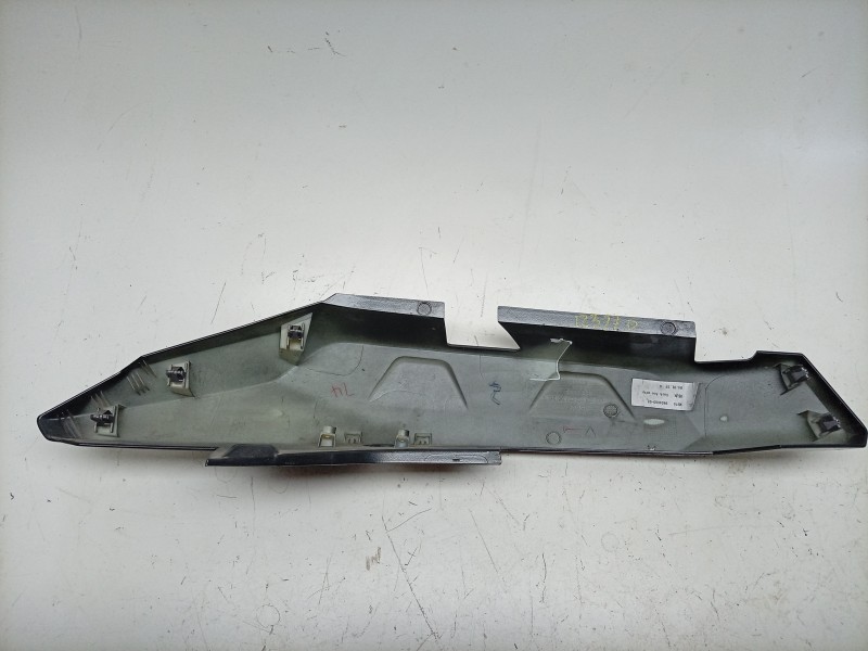 Recambio de moldura para bmw c c 400 x referencia OEM IAM  46638558596 