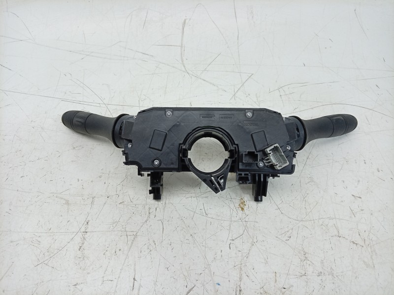 Recambio de mando multifuncion para dacia sandero iii 1.0 tce 90 eco-g referencia OEM IAM  255670975R 