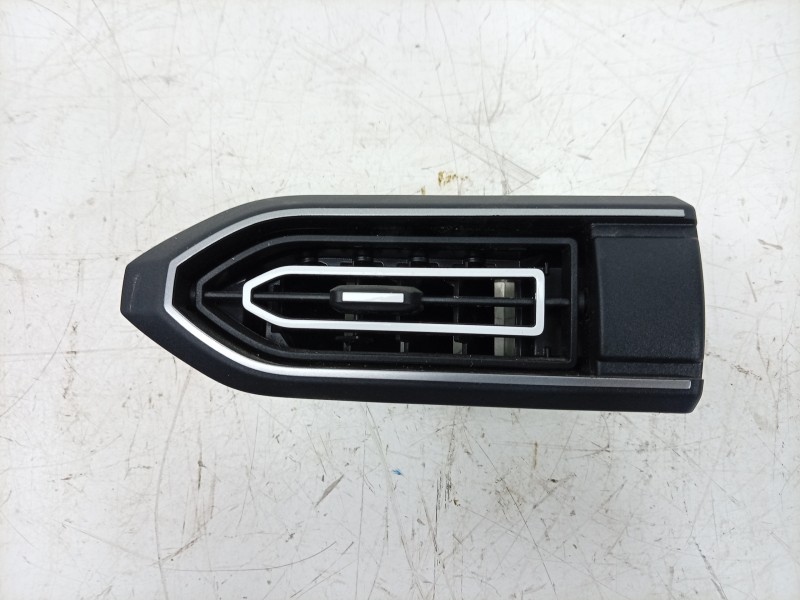 Recambio de rejilla aireadora para dacia sandero iii 1.0 tce 90 eco-g referencia OEM IAM  687600112R 