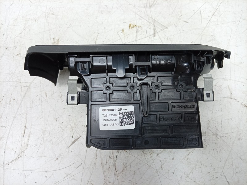 Recambio de rejilla aireadora para dacia sandero iii 1.0 tce 90 eco-g referencia OEM IAM  687600112R 