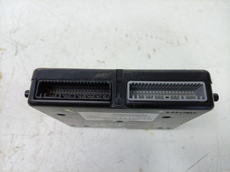 Recambio de modulo electronico para dacia sandero iii 1.0 tce 90 eco-g referencia OEM IAM 27760E911C 285255204R 