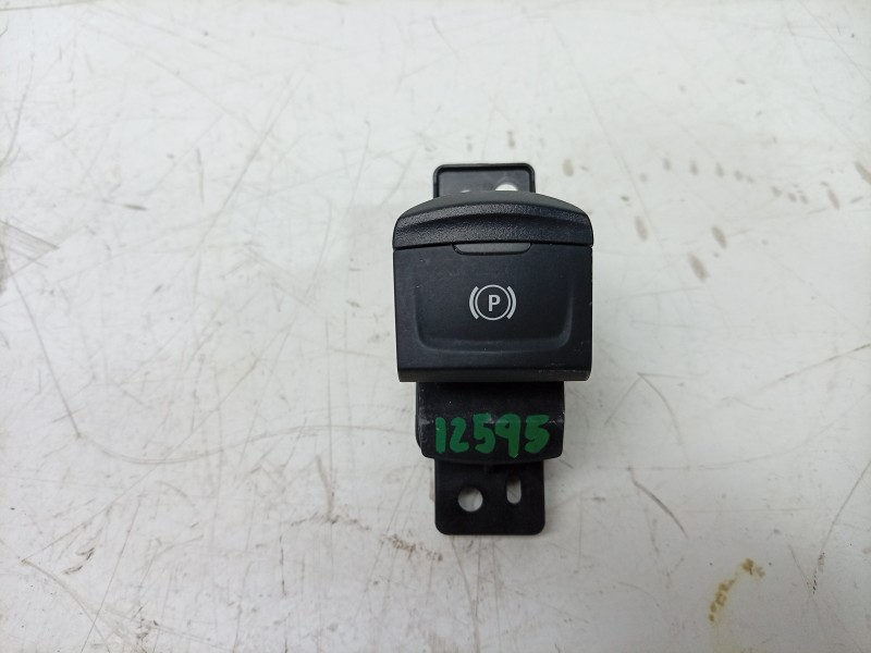 Recambio de palanca freno para dacia sandero iii 1.0 tce 90 eco-g referencia OEM IAM  251756399R 