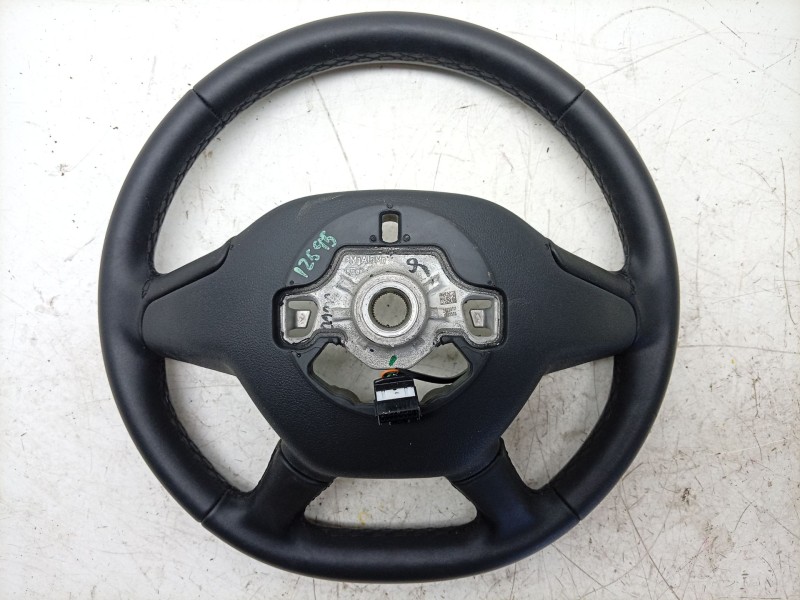 Recambio de volante para dacia sandero iii 1.0 tce 90 eco-g referencia OEM IAM  484007828R 
