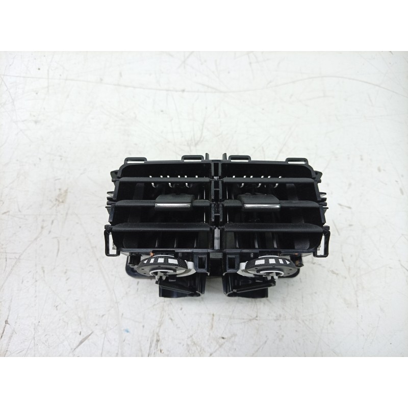 Recambio de rejilla aireadora para citroën c4 x 1.2 hybrid 136 136 ch gasolina/eléctrico (2024) referencia OEM IAM  9835358380 