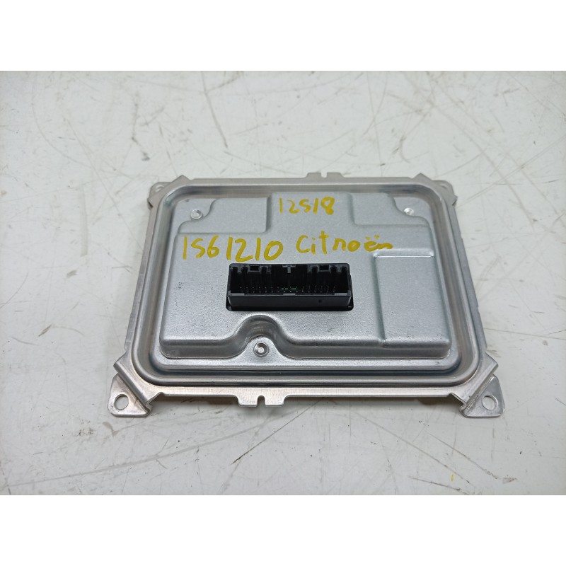 Recambio de centralita faros xenon para citroën c4 x 1.2 hybrid 136 136 ch gasolina/eléctrico (2024) referencia OEM IAM 88030017