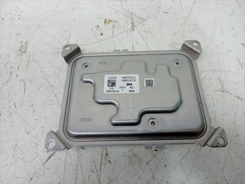 Recambio de centralita faros xenon para citroën c4 x 1.2 hybrid 136 136 ch gasolina/eléctrico (2024) referencia OEM IAM 1ST22130