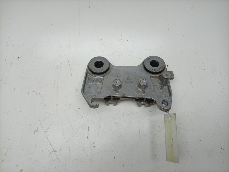 Recambio de soporte motor derecho para renault 4 e-tech 120 referencia OEM IAM  112123727R 