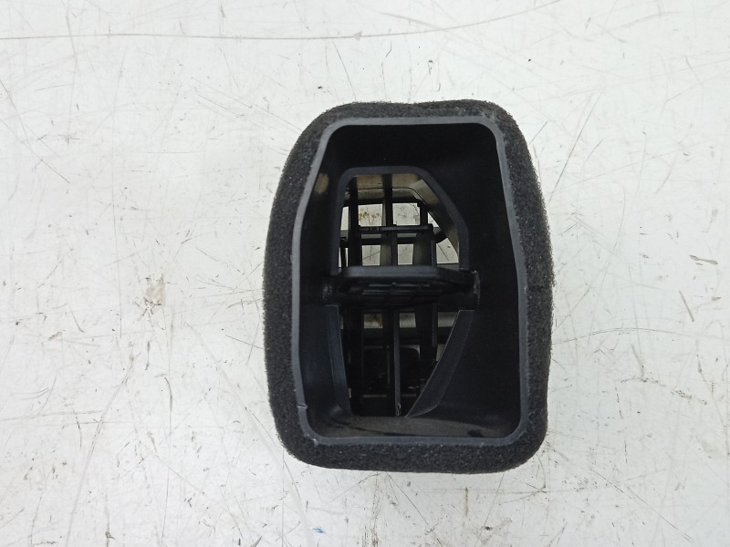 Recambio de rejilla aireadora para citroën c4 x 1.2 hybrid 136 136 ch gasolina/eléctrico (2024) referencia OEM IAM  9831805480 