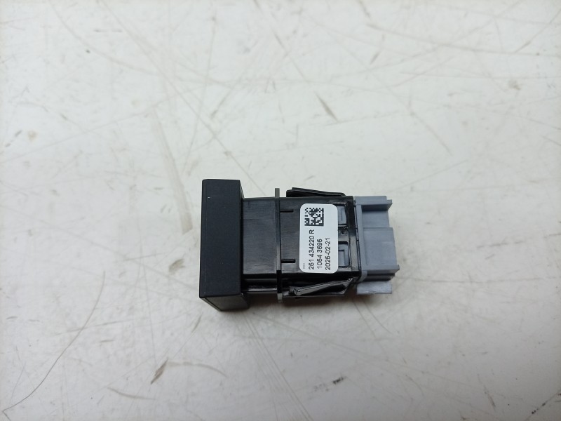 Recambio de interruptor para dacia sandero iii 1.0 tce 90 eco-g referencia OEM IAM  251434220R 
