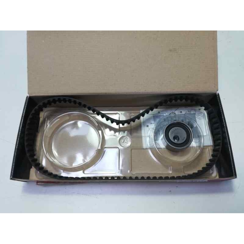 Recambio de kit distribucion para renault clio ii fase ii (b/cb0) 1.2 referencia OEM IAM K015454XS 385K015454XS 