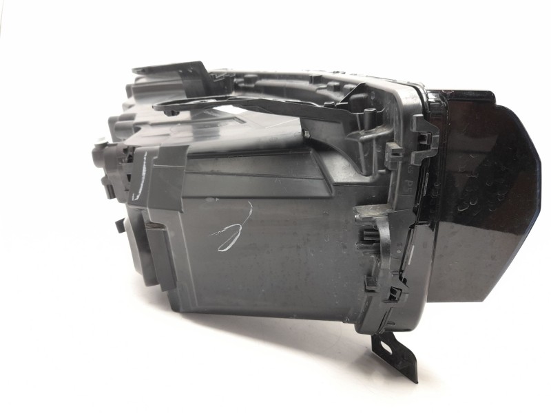 Recambio de faro izquierdo para dacia bigster referencia OEM IAM  260603515R 