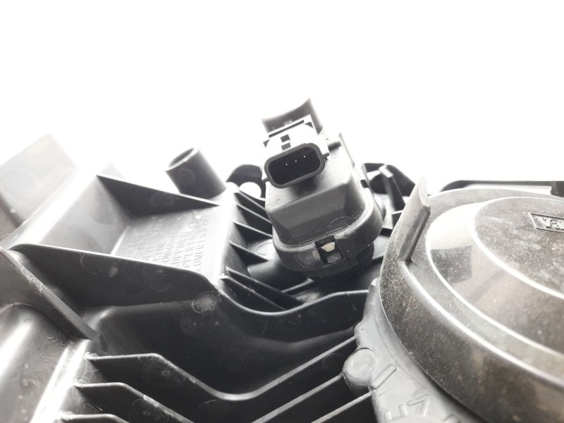 Recambio de faro izquierdo para dacia bigster referencia OEM IAM  260603515R 