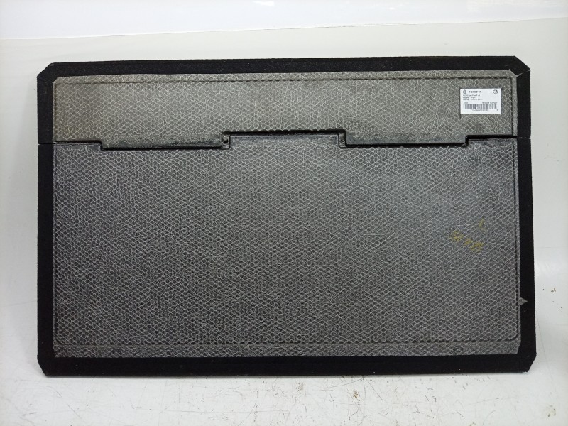 Recambio de alfombra maletero para dacia bigster referencia OEM IAM  745140868R 