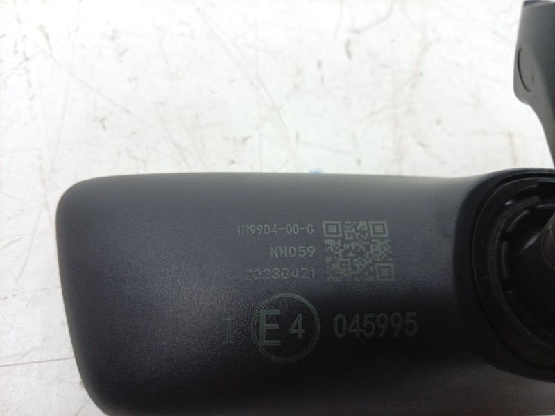 Recambio de espejo para tesla model 3 ev referencia OEM IAM  111990400C 