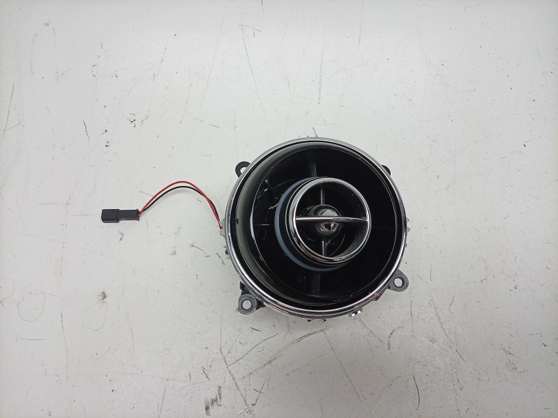 Recambio de rejilla aireadora para jaguar xj (x351) 3.0 sdv6 referencia OEM IAM  BW9M014A24AC 