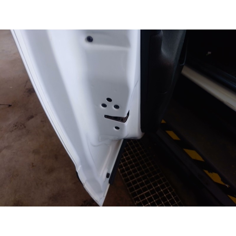 Recambio de cerradura puerta delantera izquierda para ford transit courier b460 furgoneta/monovolumen 1.5 tdci referencia OEM IA