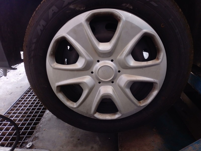 Recambio de llanta para ford transit courier b460 furgoneta/monovolumen 1.5 tdci referencia OEM IAM   