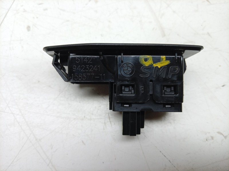 Recambio de mando elevalunas trasero derecho para bmw x1 (u11) xdrive 20 d mild-hybrid referencia OEM IAM  61315A2BCB5 