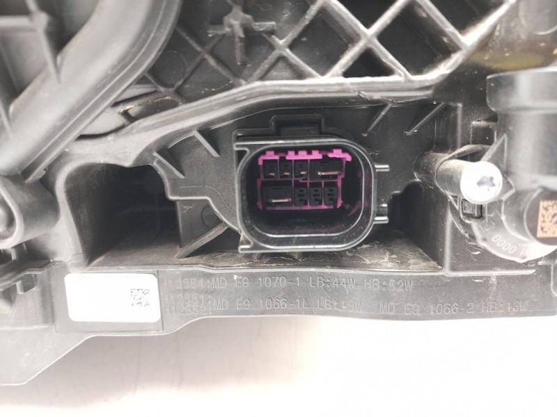 Recambio de faro izquierdo para porsche macan (xab) 4 electric (xabbb1, xabfd1) referencia OEM IAM  95C941031AD 