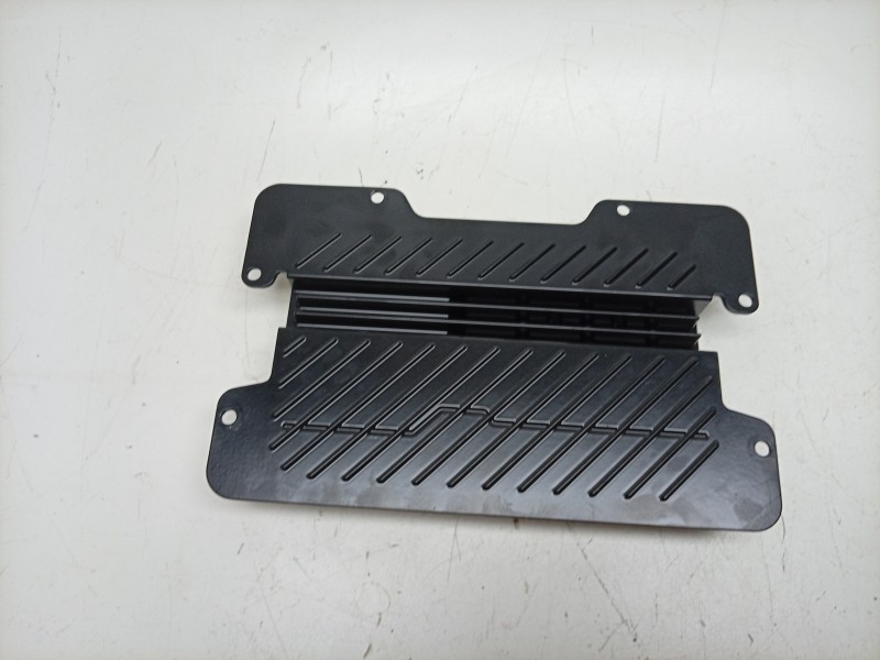 Recambio de amplificador de sonido para jaguar xj (x351) 3.0 sdv6 referencia OEM IAM  FW9319C164BF 